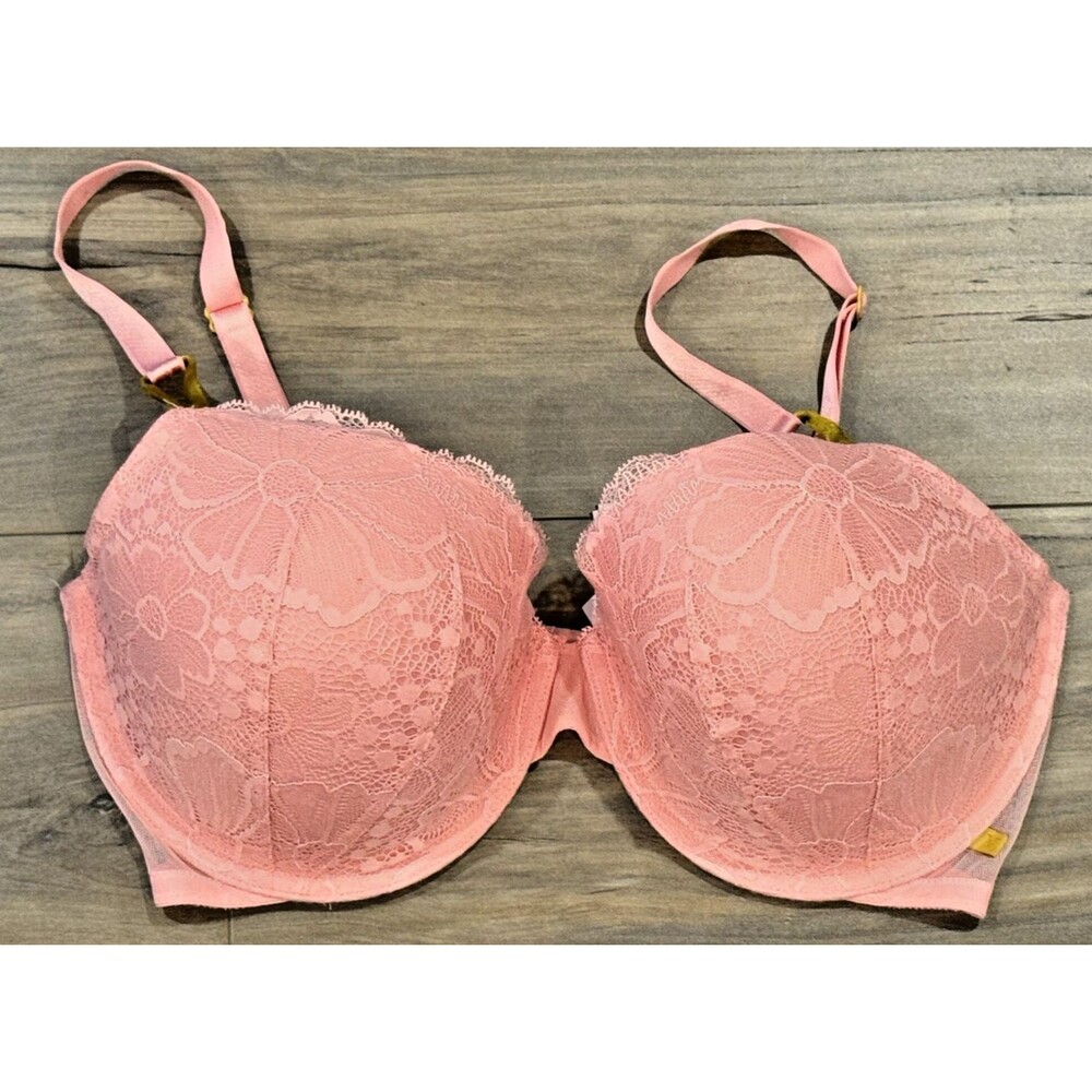 Victoria's Secret  FLORAL LACE PEACH LINED DEMI Bra Size 36DDD